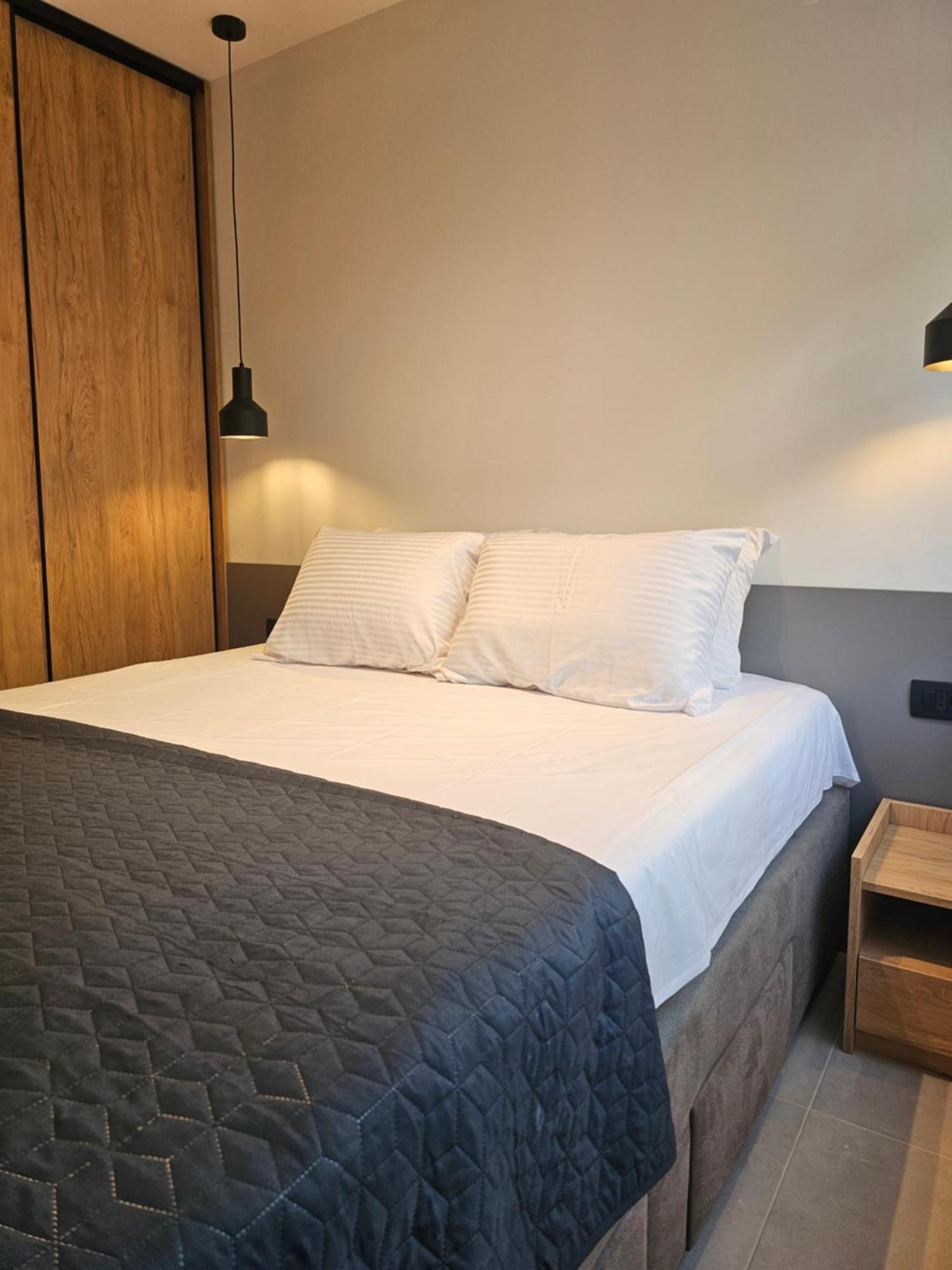 Anja & Ogo Apartments Sea View & Pool Petrovac Exterior foto